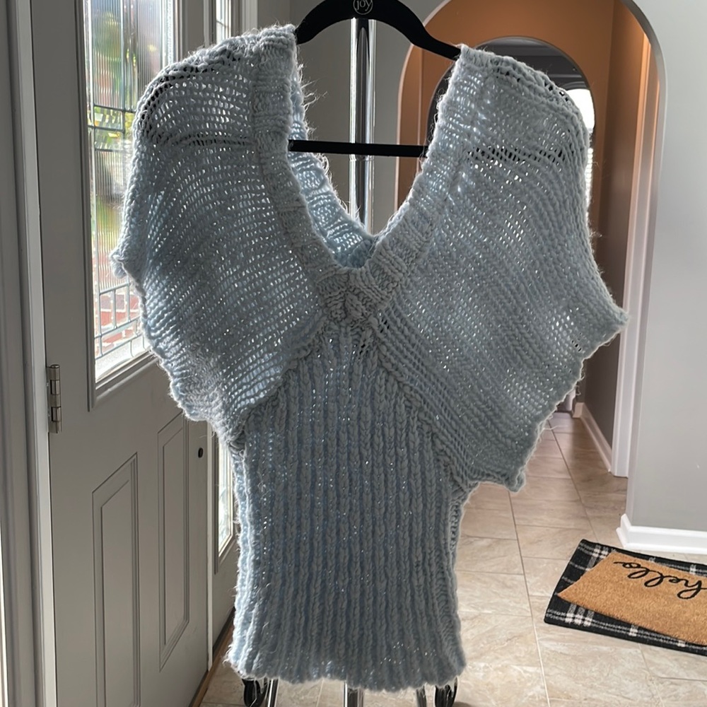Jessica Simpson Sweater